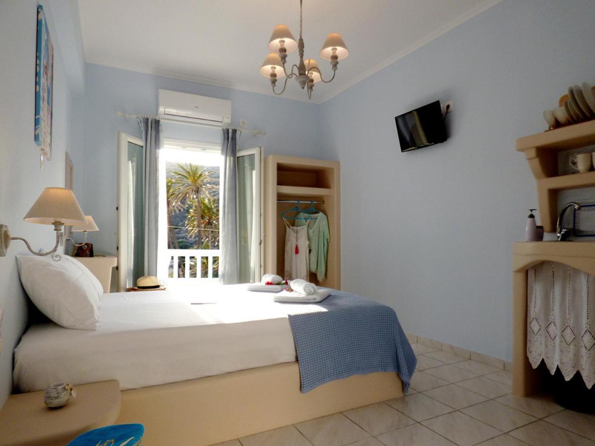 Tasoula Guest House Adamantas Eksteriør billede