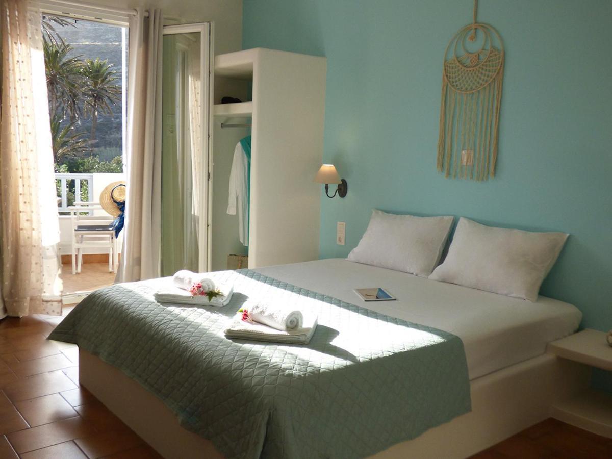 Tasoula Guest House Adamantas Eksteriør billede
